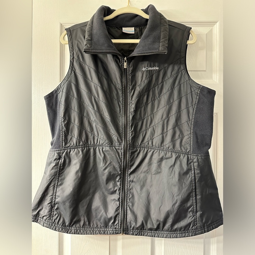 Columbia Vest size XXL